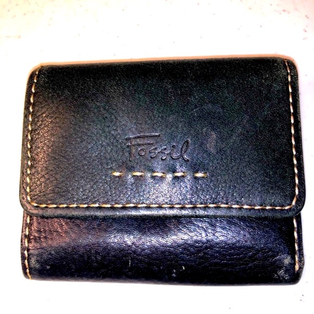 Fossil Wallet Genuine Leather (Dark Greenish Black)
